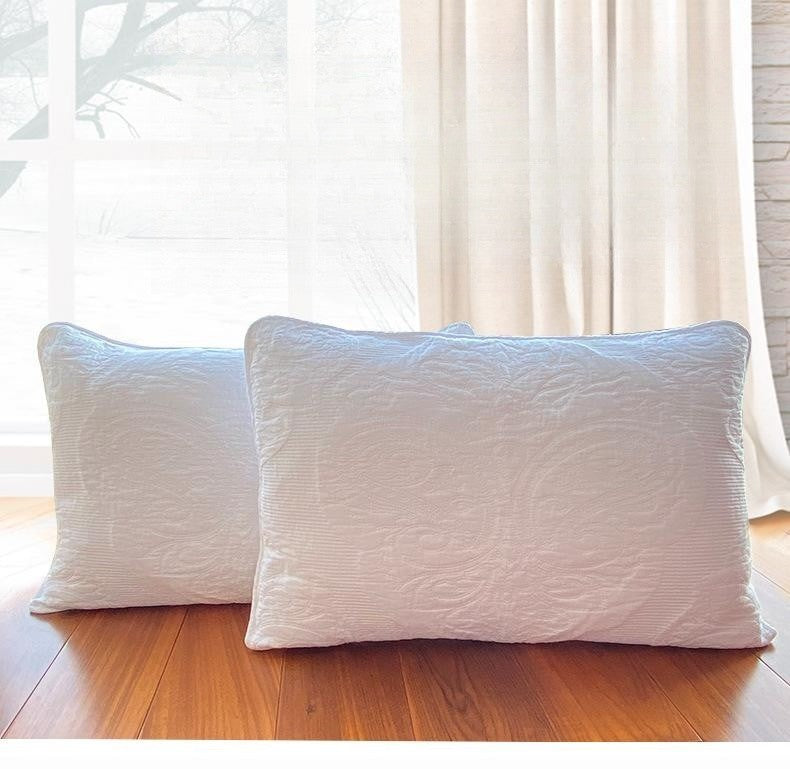 Funda de almohada bordada y acolchada de algodón con flores