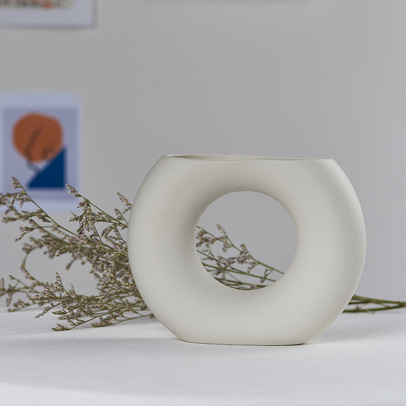 Wazon ceramiczny w kształcie ściętego koła