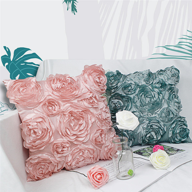 Funda de almohada bordada con rosas