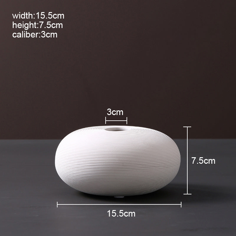 Wazon ceramiczny w stylu skandynawskim