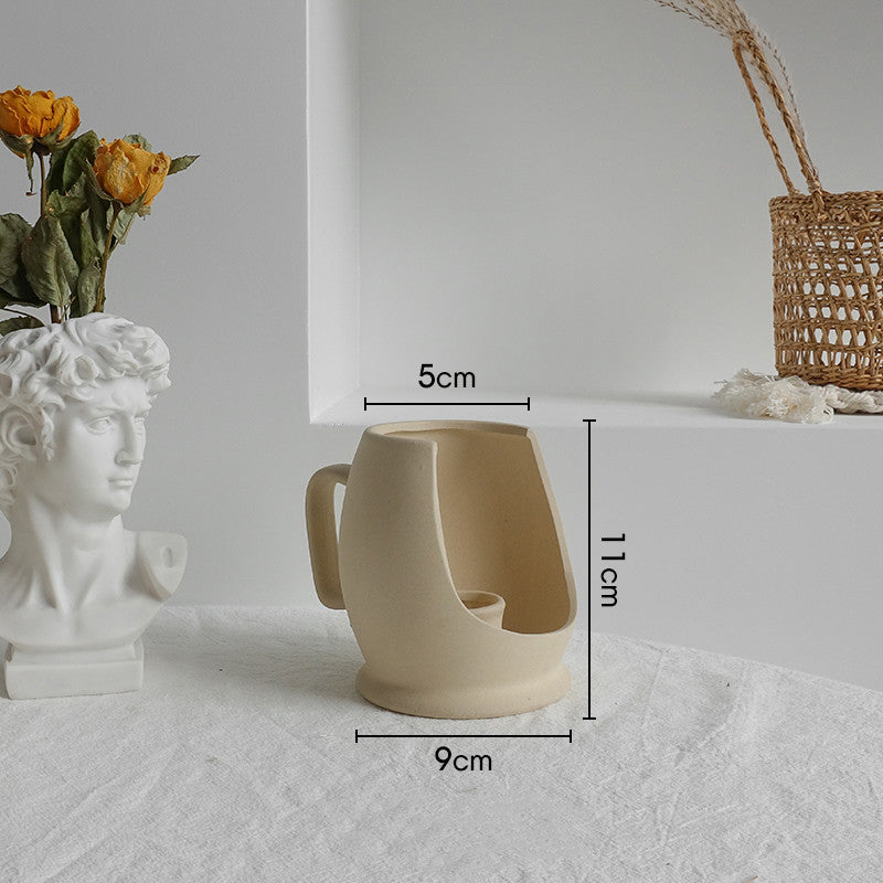 Simplicity Ceramic Vase for Dried Flowers - Artistic Home Decoration for Display in Salons