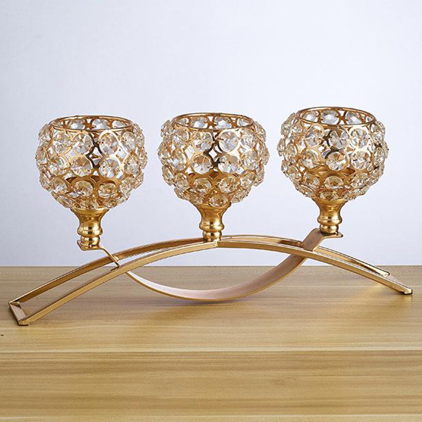Geometryczny Żeliwny Kryształowy Świecznik - Elegancki Wystrój Wnętrz