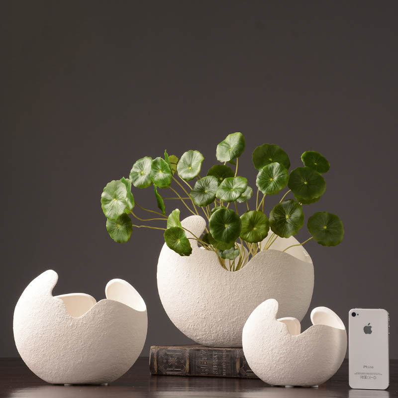 Minimalistyczny Wazon Ceramiczny