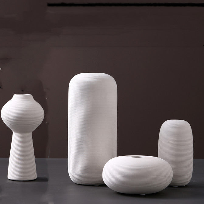 Wazon ceramiczny w stylu skandynawskim