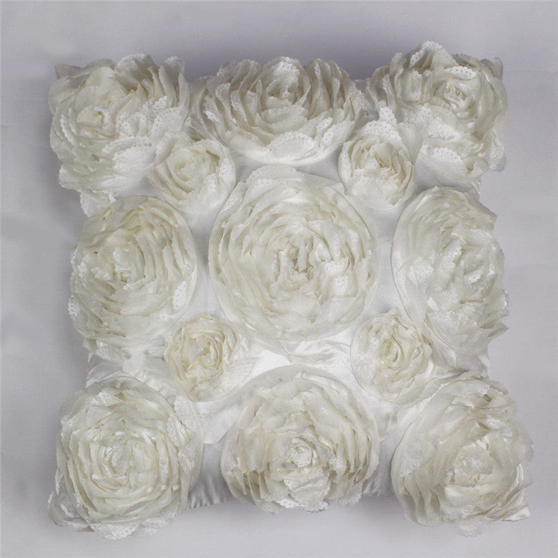 Funda de almohada bordada con rosas