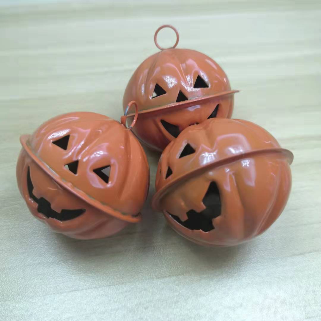 Small Halloween Pumpkin Bell Pendant