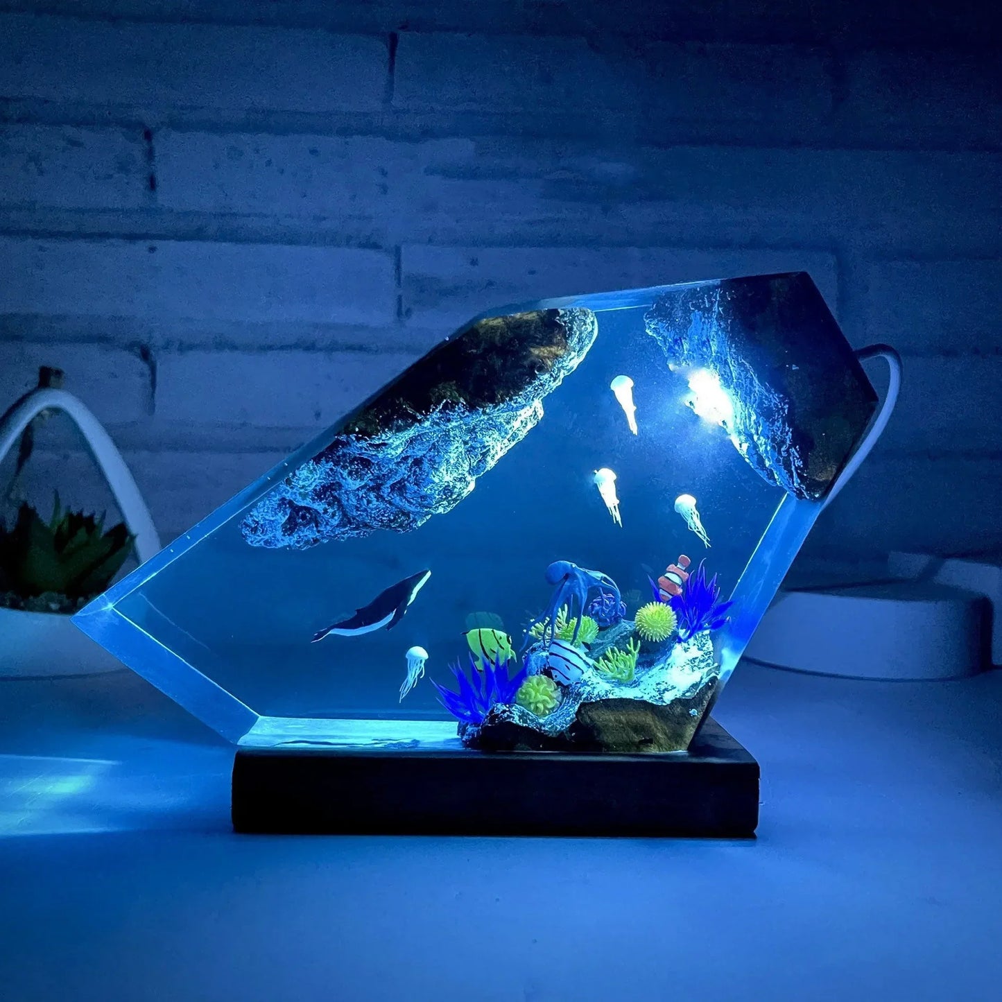 Lámpara LED con motivo de ballena y medusa, decoración.