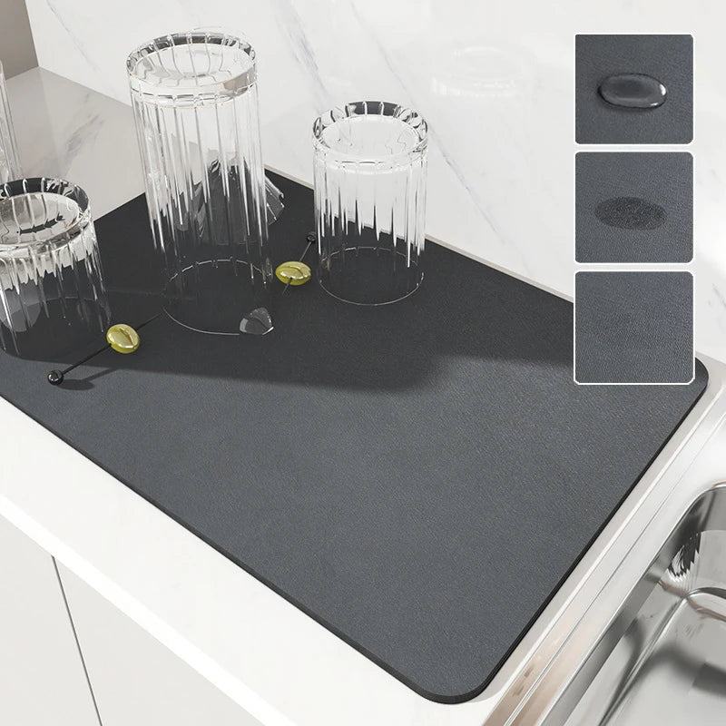 Super absorbent, non-slip, quick-drying kitchen mat
