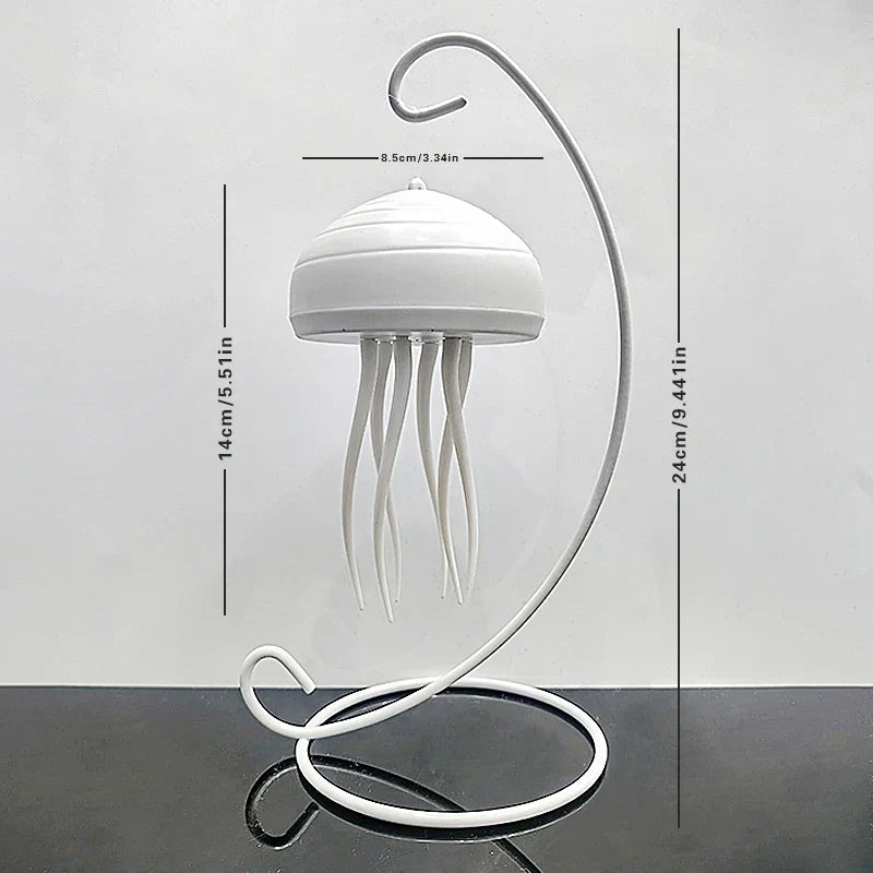 Lámpara decorativa con medusas flotantes