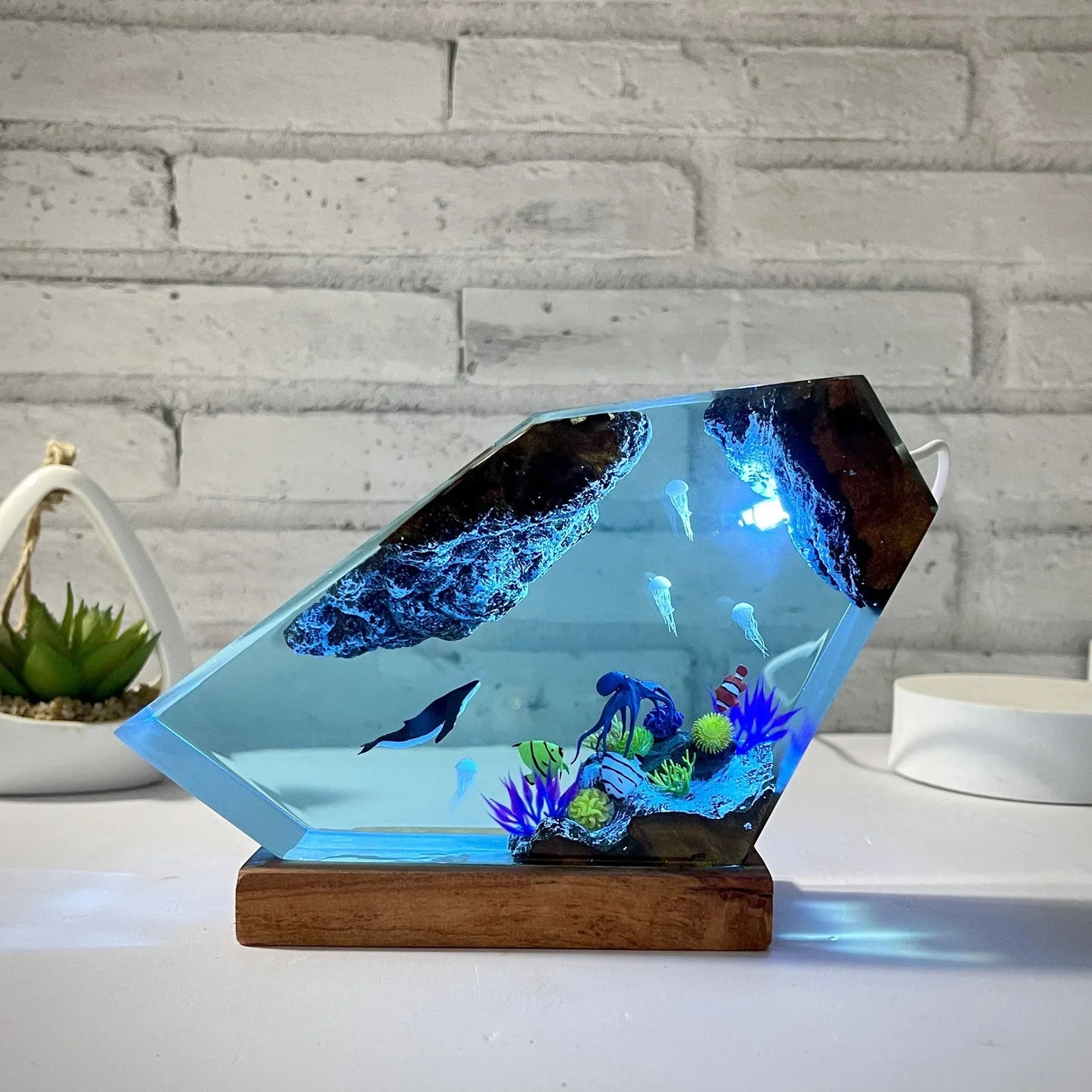 Lámpara LED con motivo de ballena y medusa, decoración.