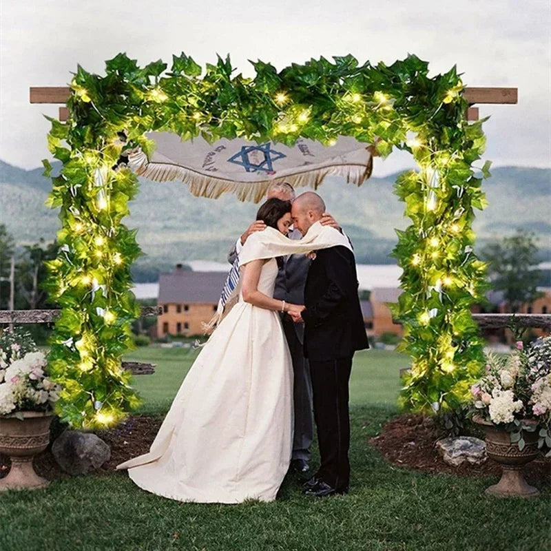 Artificial vine with leaves, 3m LED lights for decoration