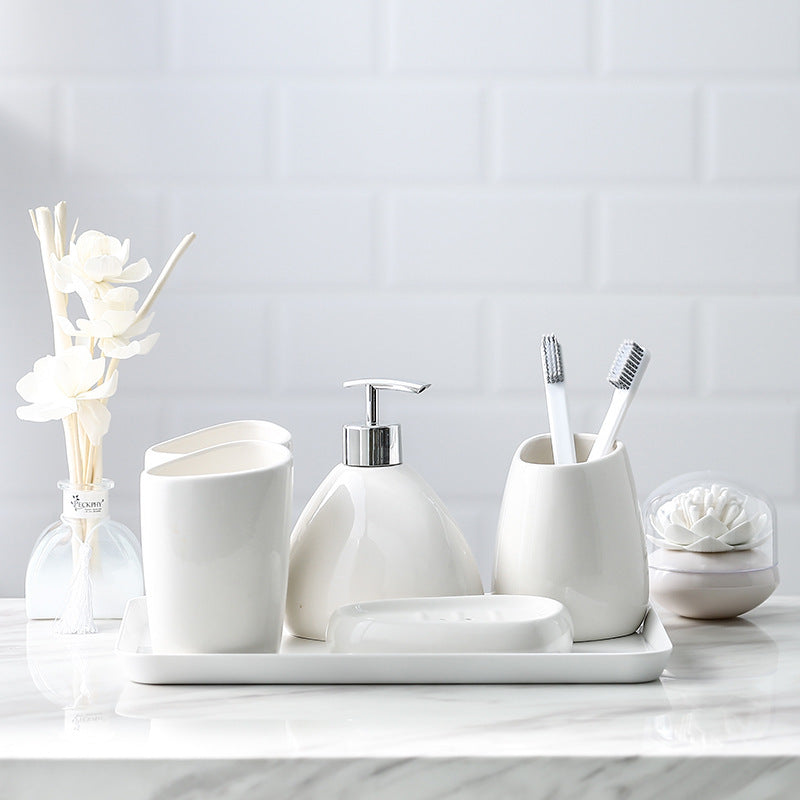 Prosty Biały Porcelanowy Zestaw Łazienkowy Pięcioelementowy