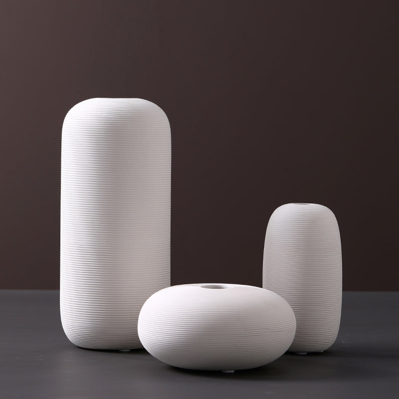 Wazon ceramiczny w stylu skandynawskim